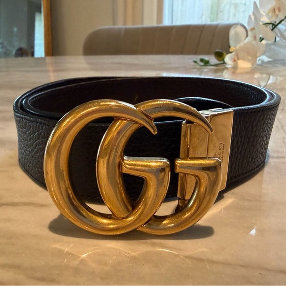 Gucci Accessories - Gucci Black Leather reversible black or brown belt